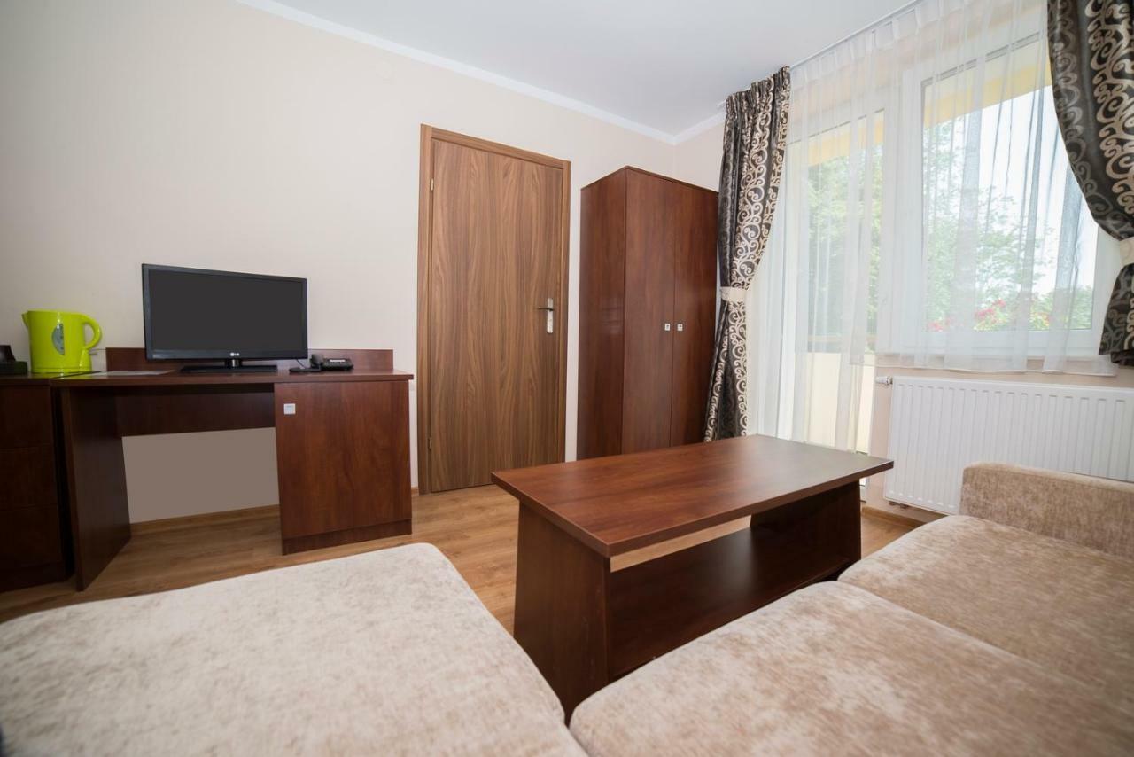 Sanatorium Uzdrowiskowe Lacznosc Hotell Ciechocinek Exteriör bild