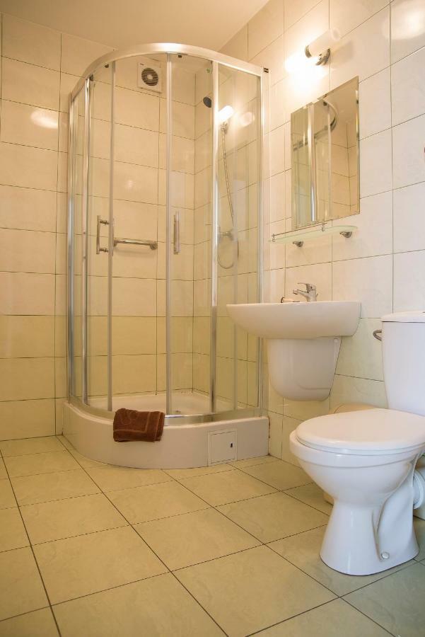 Sanatorium Uzdrowiskowe Lacznosc Hotell Ciechocinek Exteriör bild